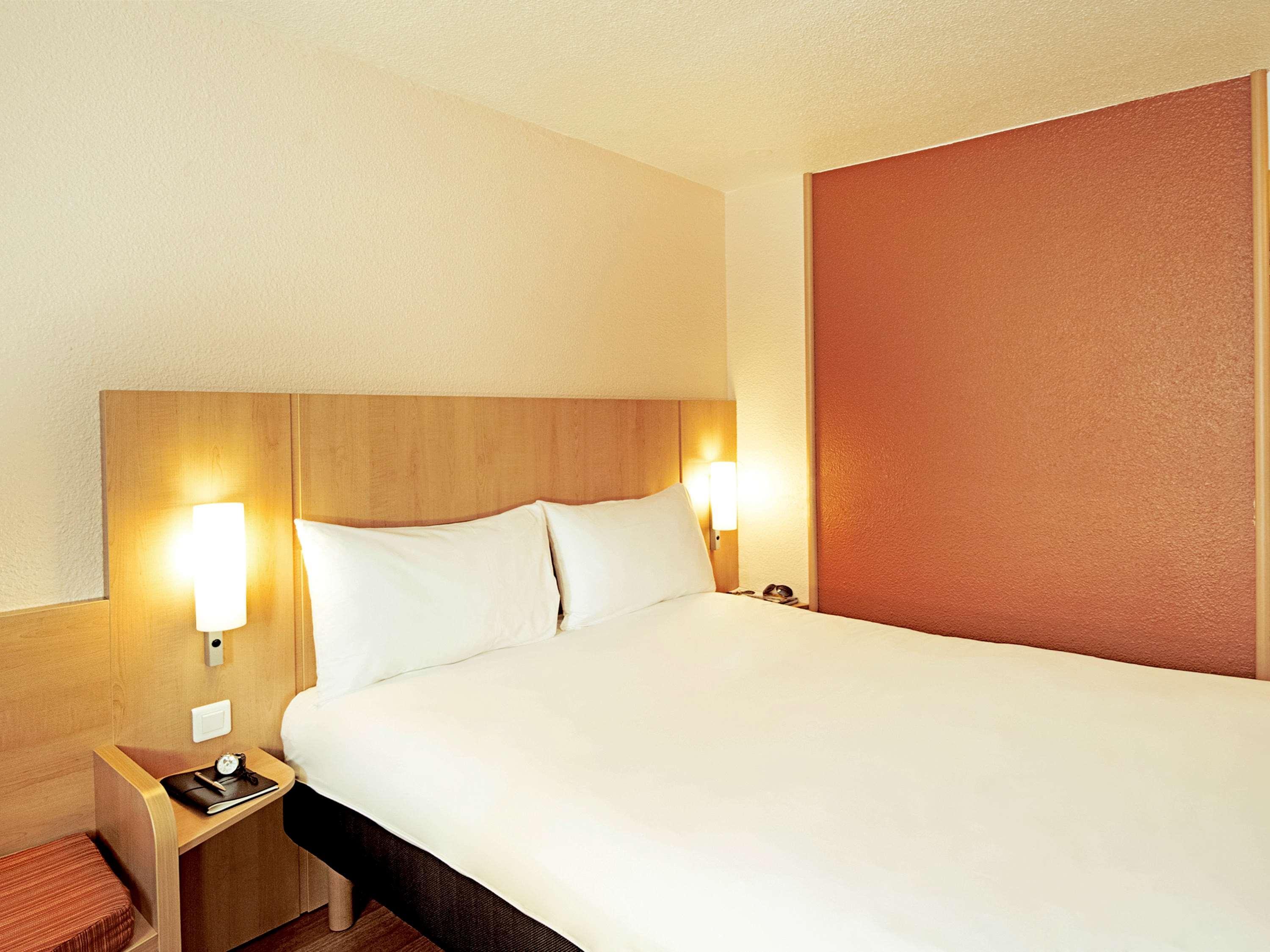 Hotel Ibis Lisboa Jose Malhoa Esterno foto