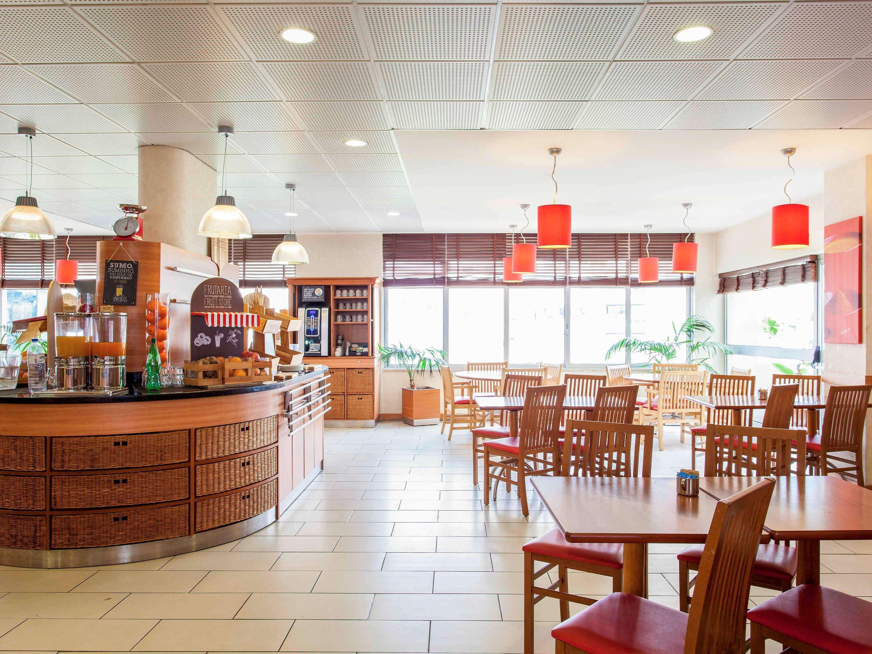 Hotel Ibis Lisboa Jose Malhoa Esterno foto