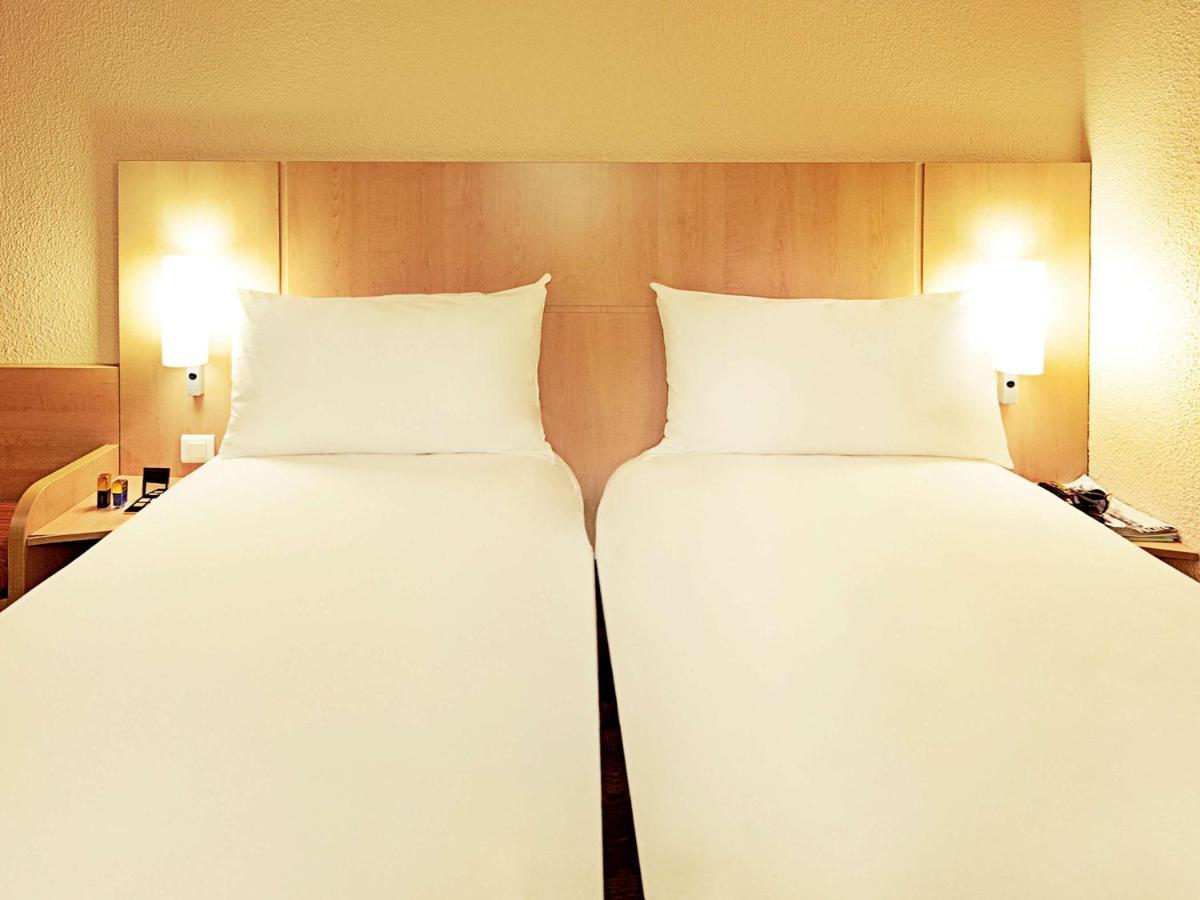 Hotel Ibis Lisboa Jose Malhoa Esterno foto